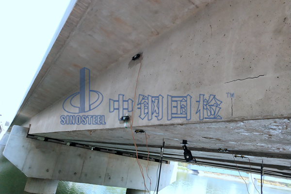 橋梁現(xiàn)場(chǎng)檢測(cè)